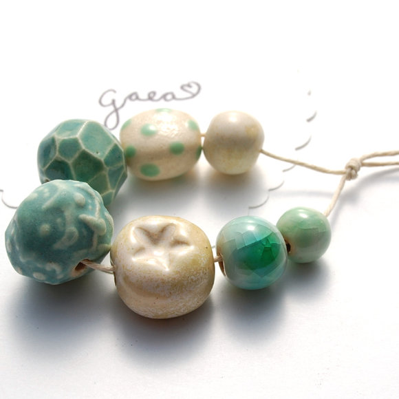 gaeaceramicbead3-6-12b.jpg