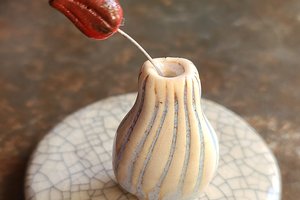 Tulip and Stripes / Ceramic Mini Vase & Flower