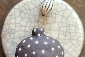Polka Dots / Ceramic Mini Vase & Flower