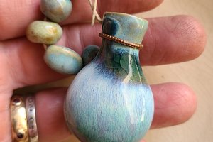 Waterfall / Ceramic Pendant and Bead Set