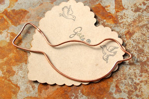 Sweet Bird / Handmade Copper Wire Bird Frame / made when ordered