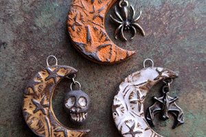 Spooky Moon / Ceramic Pendants To Be Made