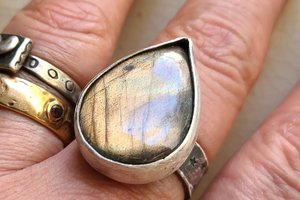 Golden Hour / Labradorite and Sterling Silver Ring