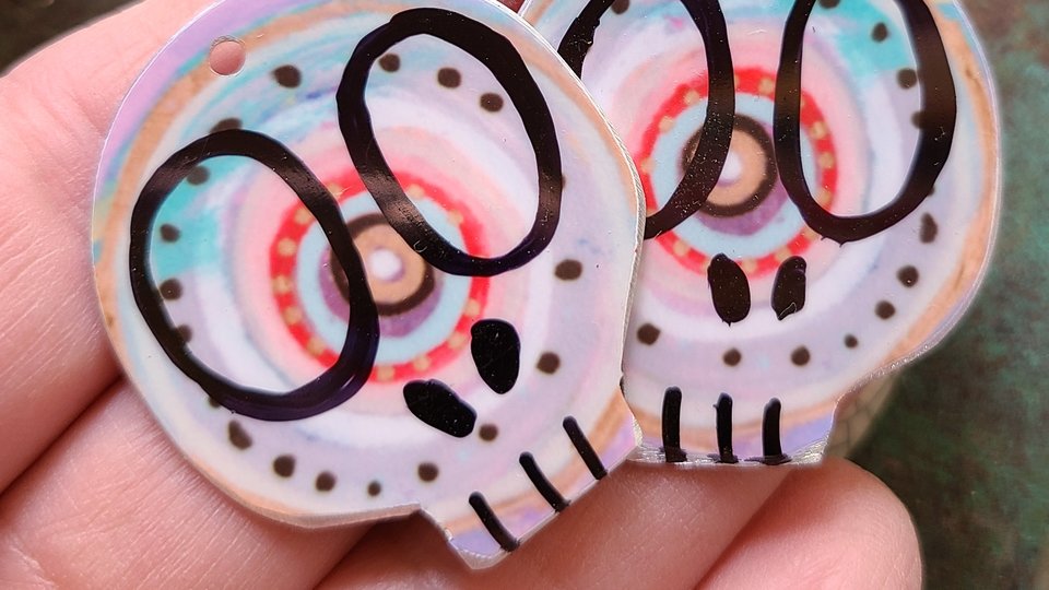 Vertigo / Art Skull Charms