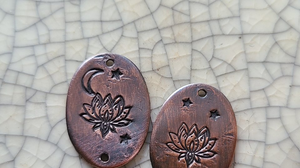 Lotus / Copper Link Pair