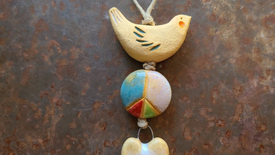 Peace and Love / Ceramic Wall Decor/Ornament