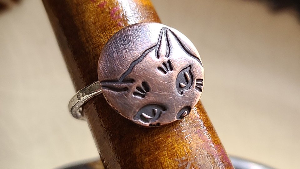 Peek-a-boo Cat/ Copper and Sterling Silver Ring Size 4 1/2