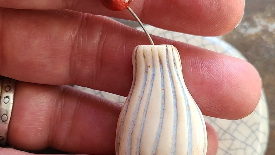 Tulip and Stripes / Ceramic Mini Vase & Flower