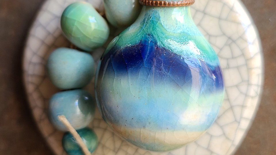 In the Water / Ceramic Pendant and Bead Set