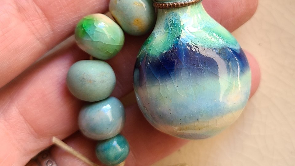 In the Water / Ceramic Pendant and Bead Set