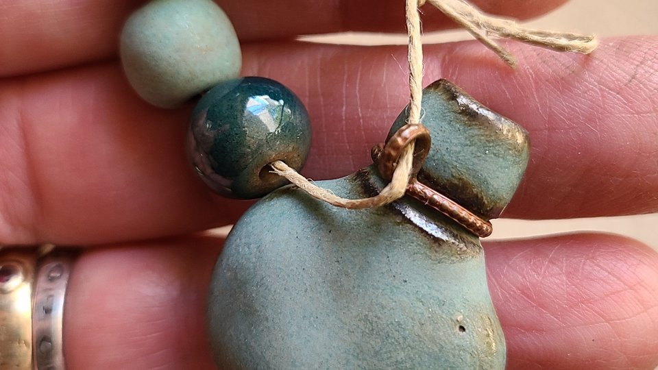 True Blue / Ceramic Pendant and Bead Set