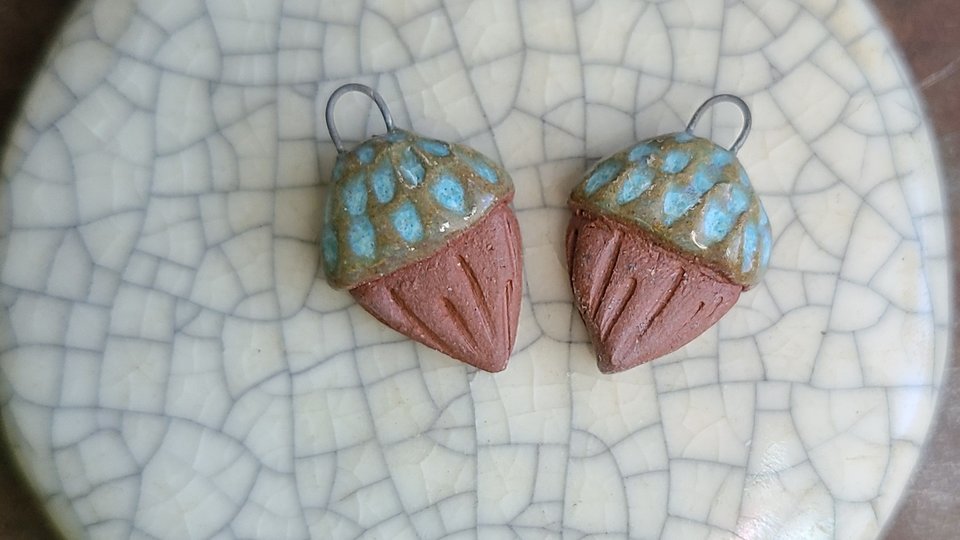 Tiny Acorns / Ceramic Charm Pair