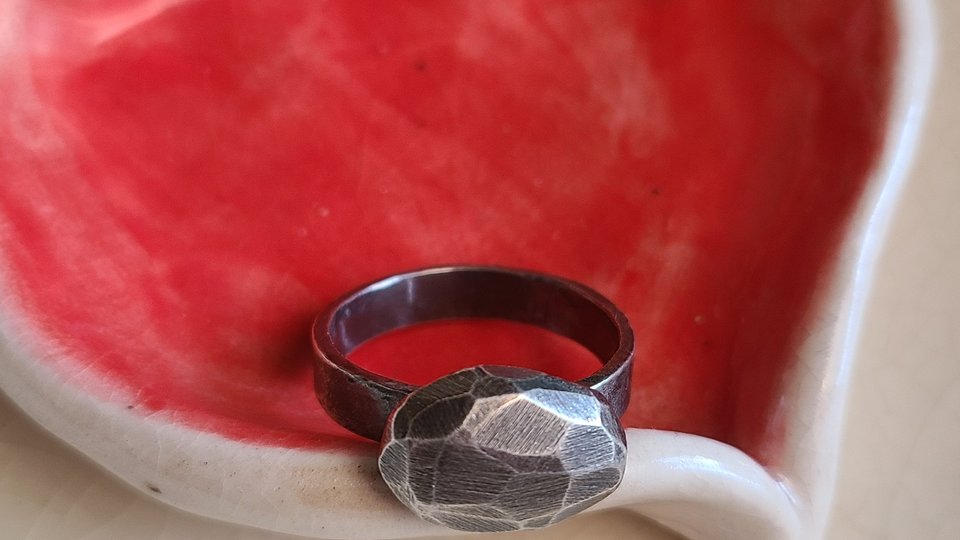 Gem / Adjustable Silver Ring