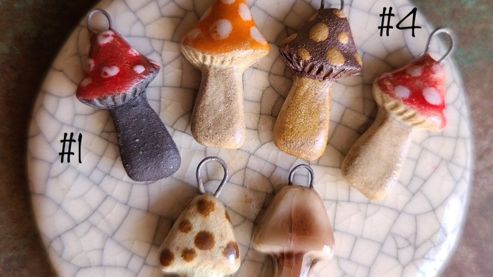 Tiny Mushrooms / Ceramic Mushroom Charms (pre-order)