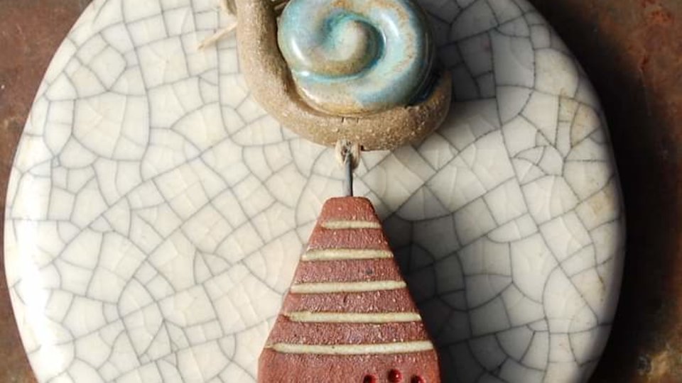 Little House / Ceramic Pendant and Bead Set