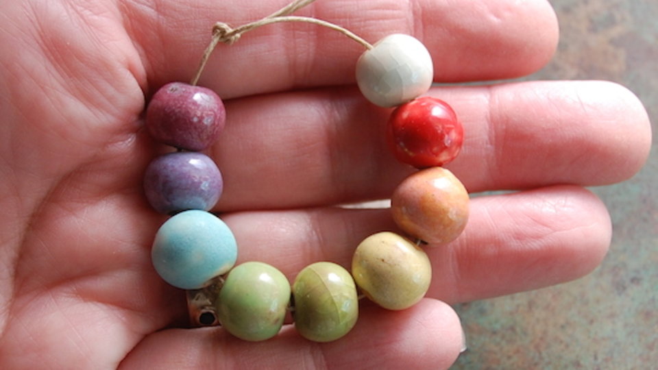Medium Round Beads