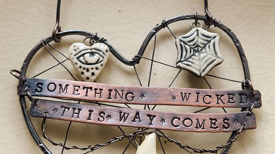 Ornament idea. Wire, beads/charms and words not included.