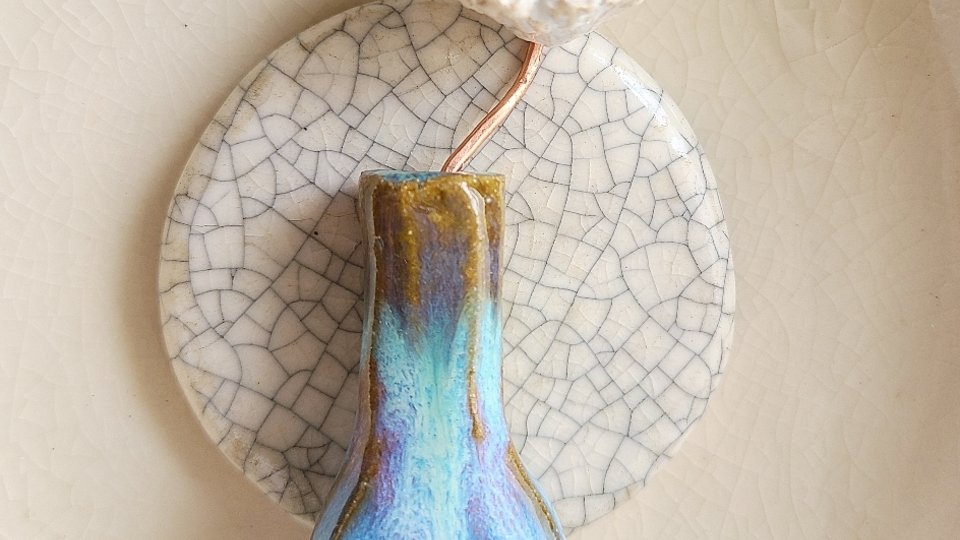 Ojai Flowers / Ceramic Mini Vase & Flower