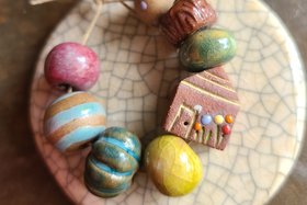 Little House / Ceramic Bead Set